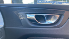 Volvo Xc60 2.0 B4D R DESIGN 5dr AWD Geartronic Diesel Estate